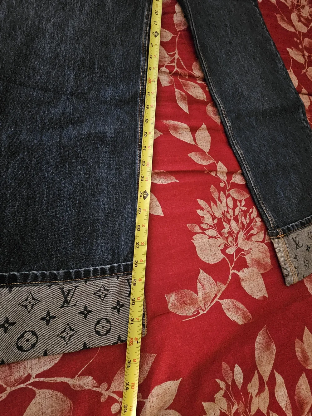LV Dark Blue Women Jeans with Patterned Cuff